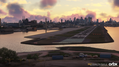 EGLC London City Airport v2 - Microsoft Flight Simulator 2024 screenshot