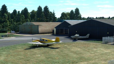 EGNW Wickenby Airfield - Microsoft Flight Simulator 2024 screenshot