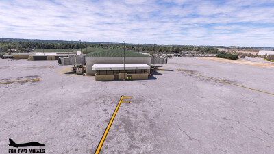 KTVC Cherry Capital Airport - Microsoft Flight Simulator screenshot