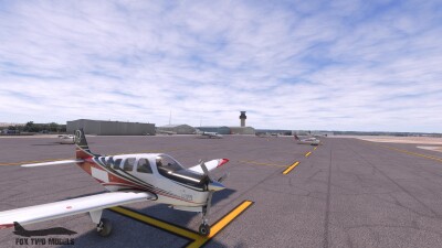 KTVC Cherry Capital Airport - Microsoft Flight Simulator screenshot