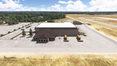 KTVC Cherry Capital Airport - Microsoft Flight Simulator screenshot