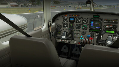 Carenado PA44 - Microsoft Flight Simulator screenshot