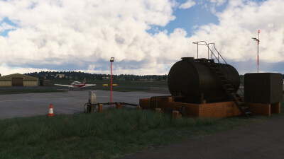 EGBO Wolverhampton Halfpenny Green Airport - Microsoft Flight Simulator screenshot
