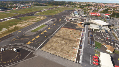 LFBZ Biarritz-Pays Basque Airport - Microsoft Flight Simulator screenshot