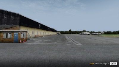 EGTF Fairoaks Airport screenshot